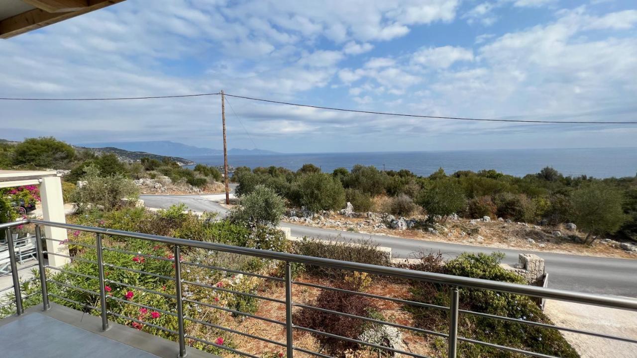 Luxurious Villa At A Unique Spot Agios Nikolaos  Exteriér fotografie