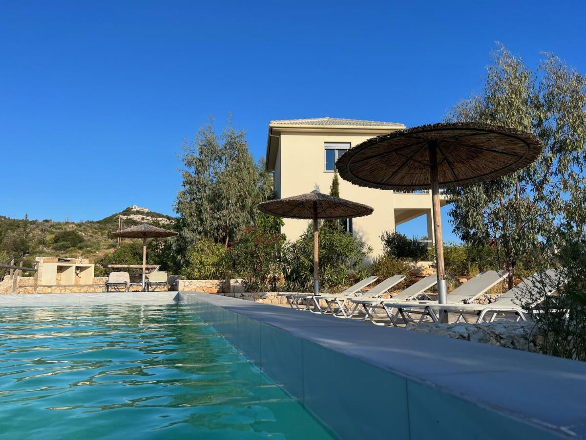 Luxurious Villa At A Unique Spot Agios Nikolaos  Exteriér fotografie