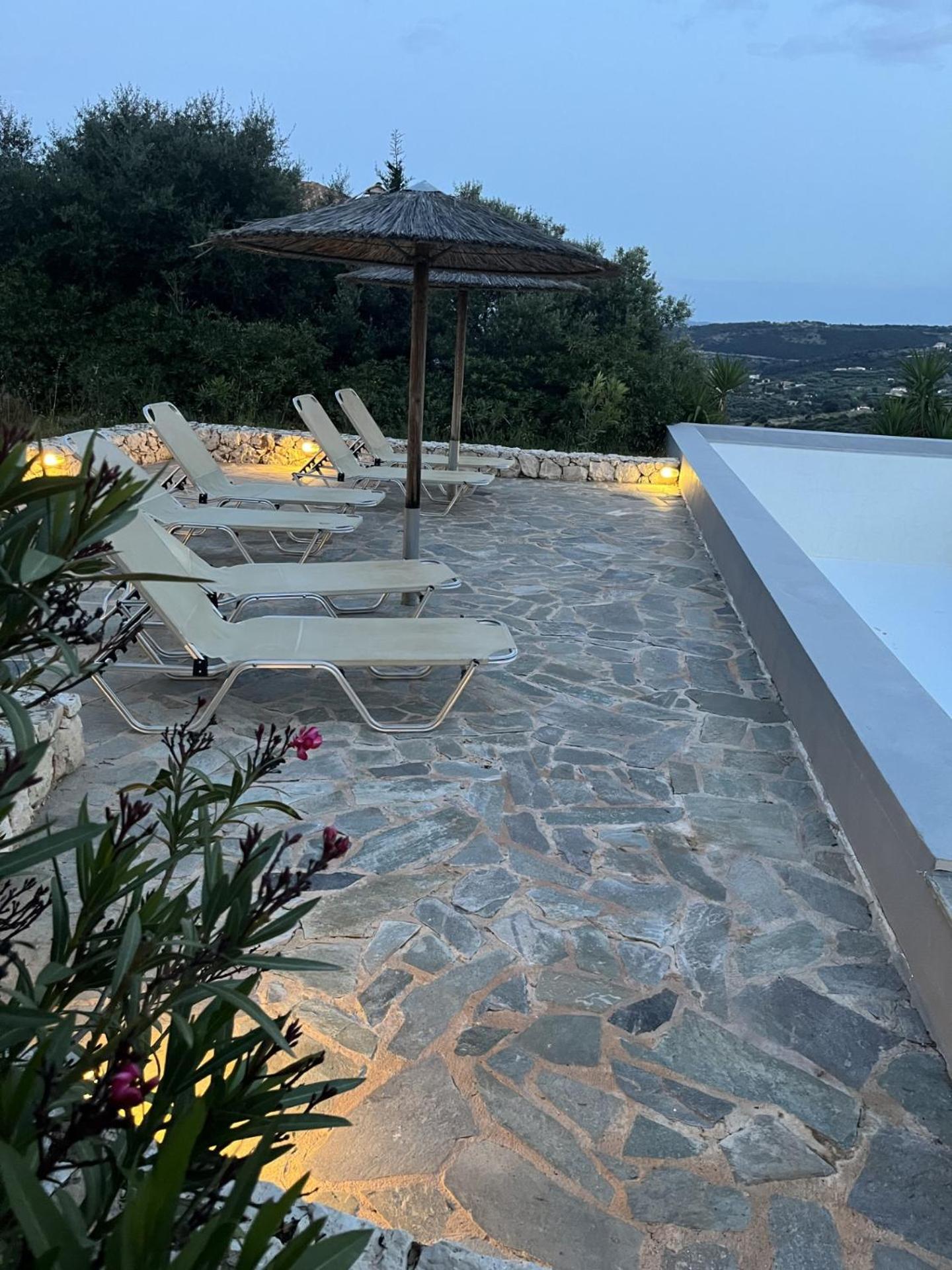 Luxurious Villa At A Unique Spot Agios Nikolaos  Exteriér fotografie